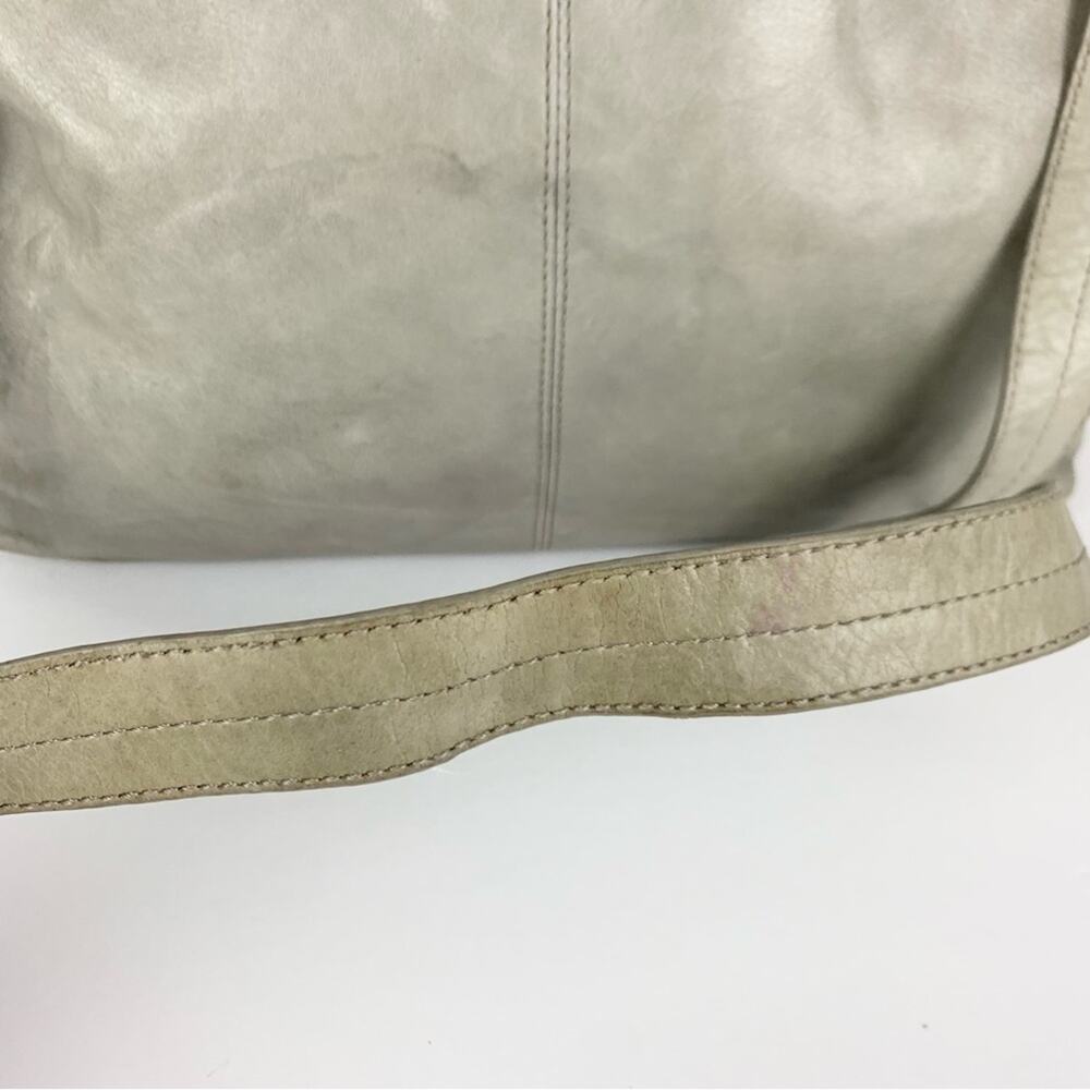 Hobo Lorna Grey Leather Zip Front Crossbody Bag Purse - Picture 7 of 12